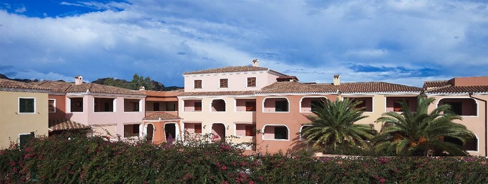 Residence Sos Alinos Cala Liberotto Exterior photo